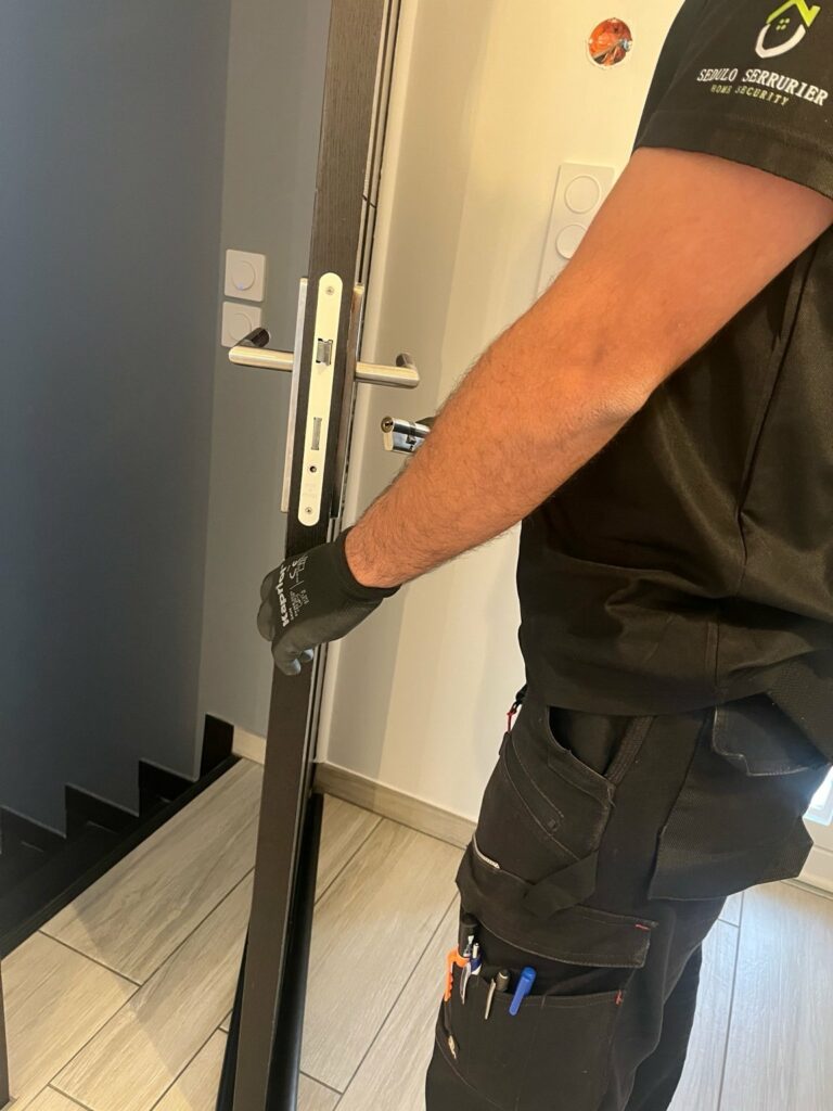 Remplacement de serrure et cylindre à Montargis – intervention d’urgence Sedulo Serrurier